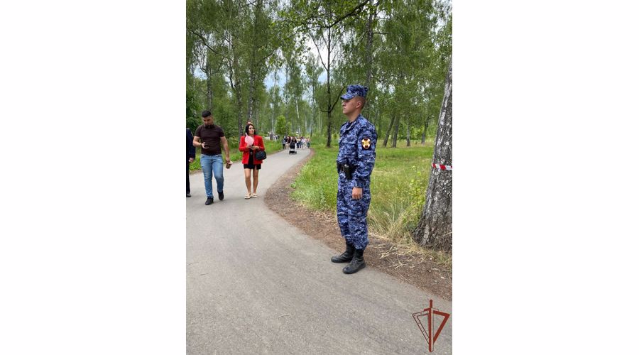 Росгвардейцы выполнили задачи по обеспечению безопасности во время проведения национального праздника в Татарстане