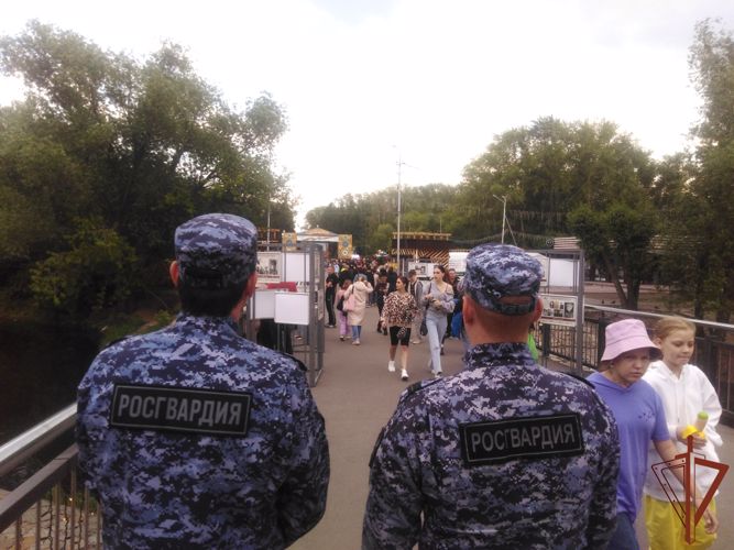Росгвардия обеспечила на Урале безопасность праздничных мероприятий, посвященных Дню молодежи