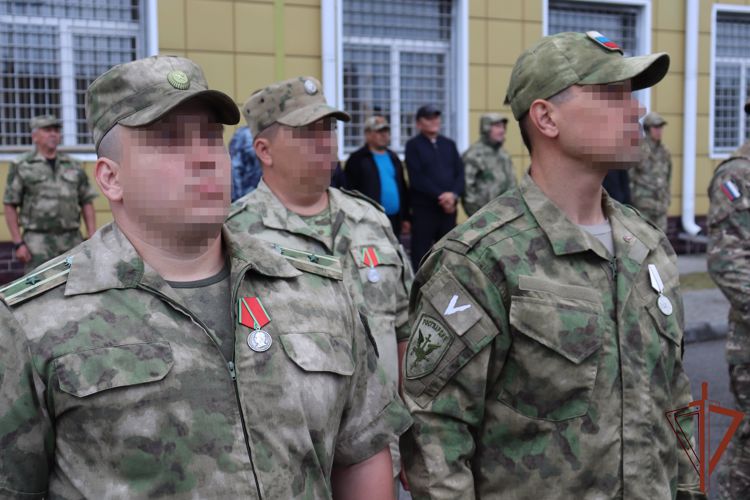 Государственные награды участникам спецоперации вручили в Сибирском округе Росгвардии