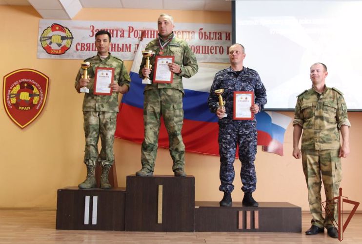 Чемпионат по стрельбе завершился в Уральском округе Росгвардии