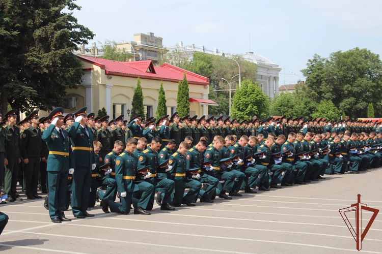 Выпуск офицеров состоялся в Саратовском военном ордена Жукова краснознаменном институте Росгвардии