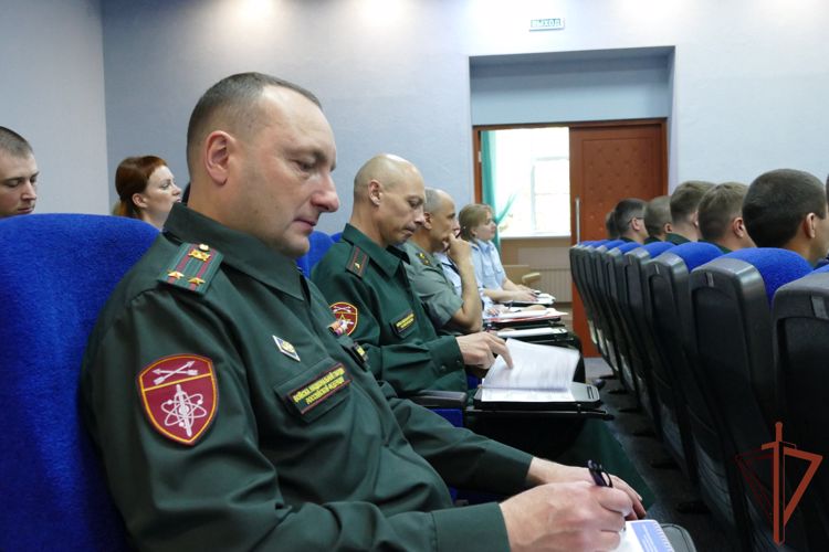Учебно-методический сбор руководителей правовых подразделений Сибирского округа Росгвардии состоялся в Омске