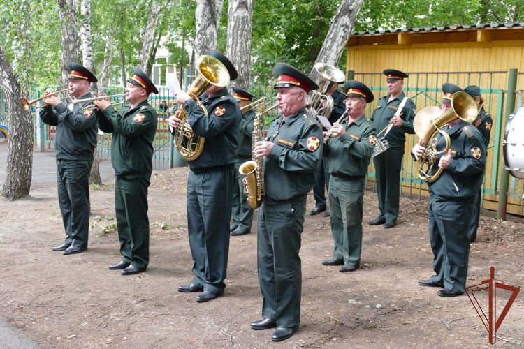 Военнослужащие Росгвардии приняли участие в увековечивании памяти ветерана Великой Отечественной войны