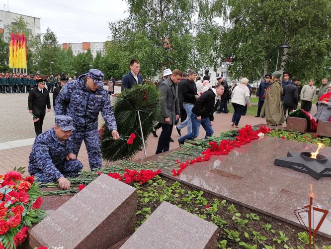В День памяти и скорби росгвардейцы на Урале почтили павших героев ВОВ