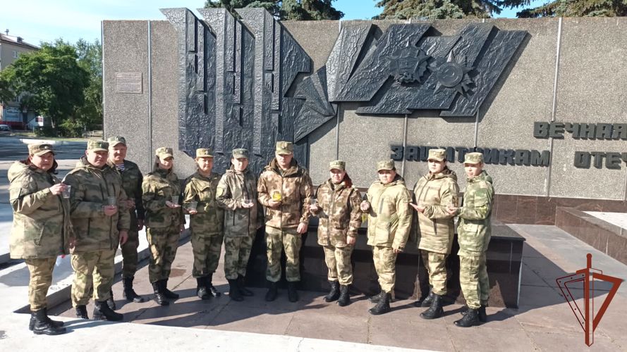 В День памяти и скорби росгвардейцы на Урале почтили павших героев ВОВ