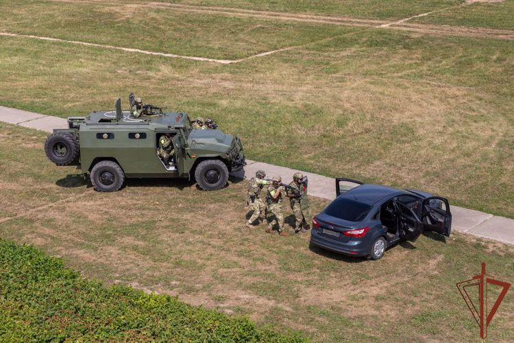 Отдельная дивизия оперативного назначения имени Ф.Э. Дзержинского Росгвардии отмечает 99-ю годовщину со Дня образования