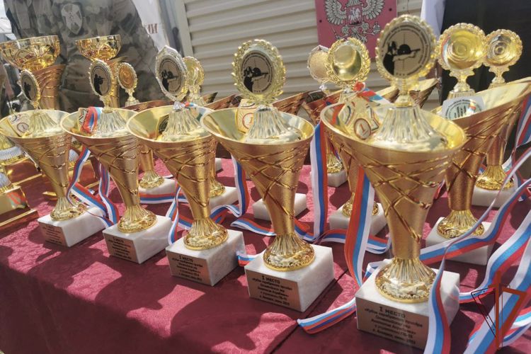 Победители чемпионата Росгвардии по стрельбе из боевого стрелкового оружия награждены в Иркутской области 