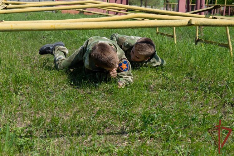 На Южном Урале в отделении «Гвардейской смены» прошли испытания на право ношения шеврона