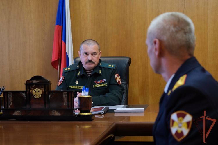 Врио командующего Уральским округом Росгвардии провел личный прием граждан