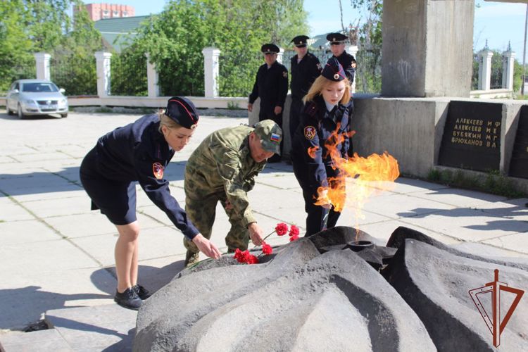 В День памяти и скорби в Восточном округе Росгвардии прошли памятные мероприятия