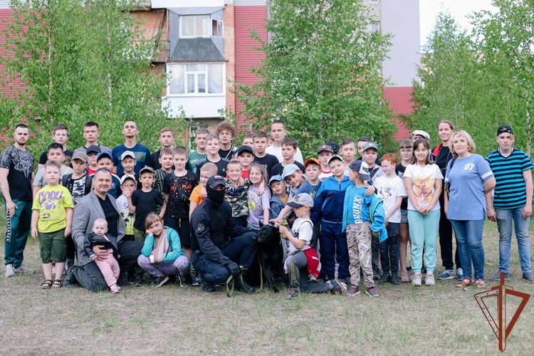 Посвящённые Международному дню защиты детей мероприятия проводит Росгвардия на Урале  
