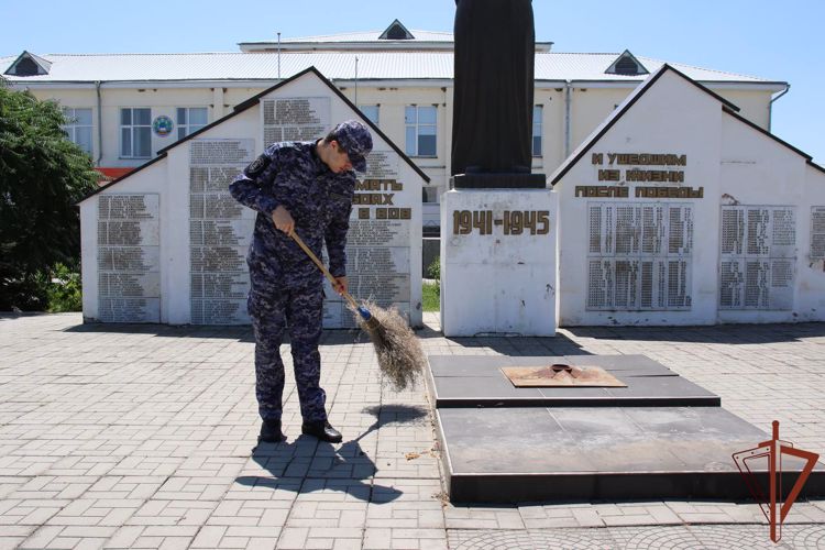 Росгвардейцы Кабардино-Балкарии продолжают участвовать во всероссийской ведомственной акции «На страже памяти»  