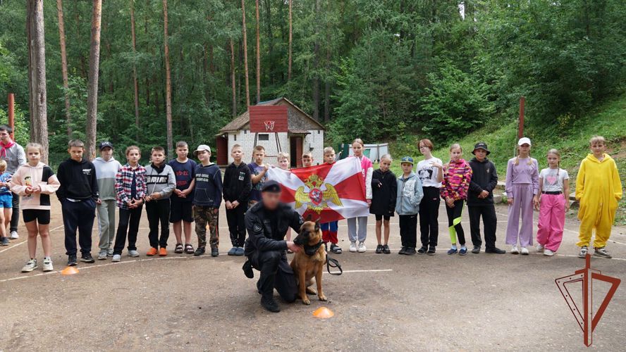 «Каникулы с Росгвардией» проходят в регионах Северо-Западного округа