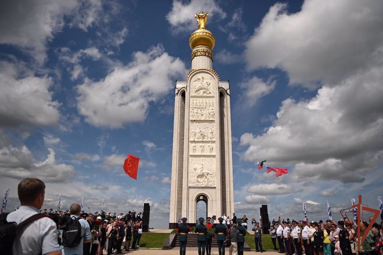 Росгвардейцы приняли участие в памятных мероприятиях, посвящённых 80-ой годовщине танкового сражения под Прохоровкой