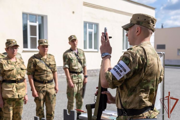 В Уральском округе Росгвардии начался летний период подготовки
