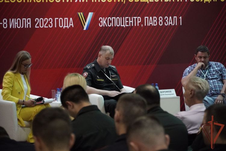 ПЕРСПЕКТИВНЫЕ ТЕХНОЛОГИИ И РЕШЕНИЯ РОССИЙСКОГО ОБОРОННО-ПРОМЫШЛЕННОГО КОМПЛЕКСА НА ВЫСТАВКЕ РОСГВАРДИИ В МОСКВЕ 