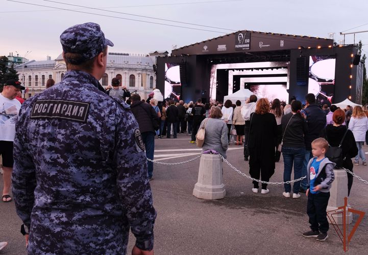 Росгвардейцы обеспечили охрану общественного порядка во время Всероссийского фестиваля «Весь Рахманинов»