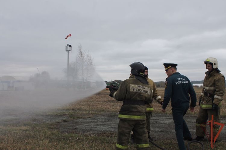 В Уральском округе Росгвардии состоялись пожарно-тактические занятия