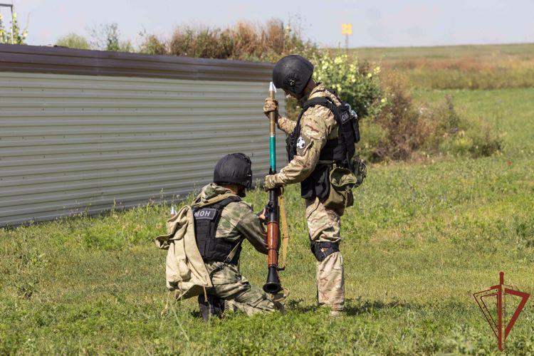 В Ростовской области завершились сборы спецподразделений Южного округа Росгвардии