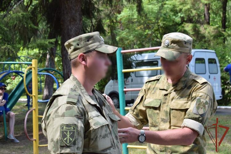 Росгвардия провела мастер-класс на первом слете молодежи «Энергия русского духа» в Нижегородской области