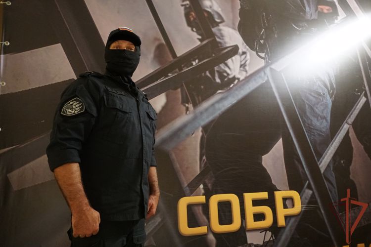 Офицер СОБР Росгвардии задержал в Петрозаводске нетрезвого водителя
