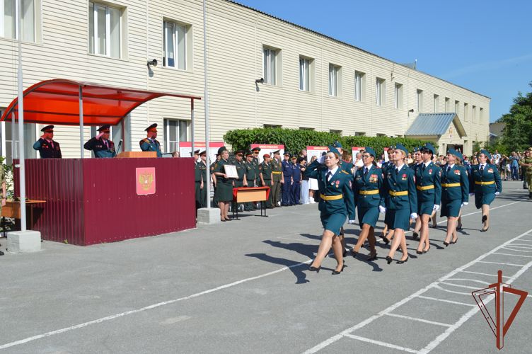 Отдельному батальону связи Сибирского округа Росгвардии вручено Боевое знамя
