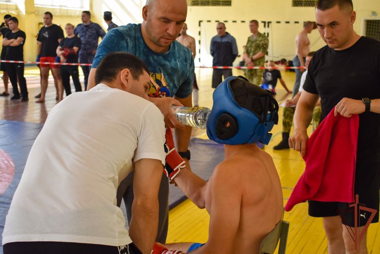 В Уральском округе Росгвардии завершился чемпионат по комплексному единоборству