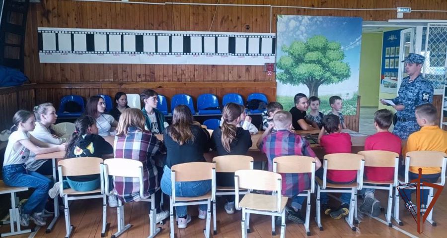 «Каникулы с Росгвардией» проходят для школьников подшефных ведомству учреждений образования на Урале