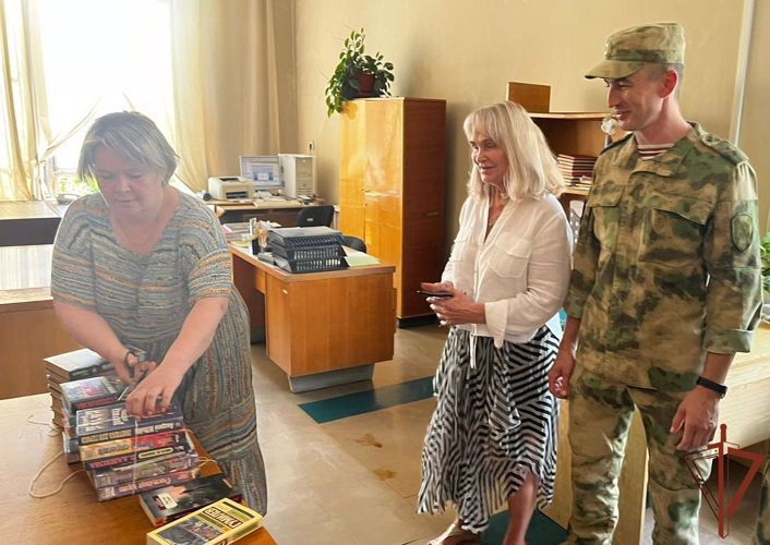 Всероссийскую акцию «Подари книгу библиотеке» поддержали военнослужащие Росгвардии  на Урале