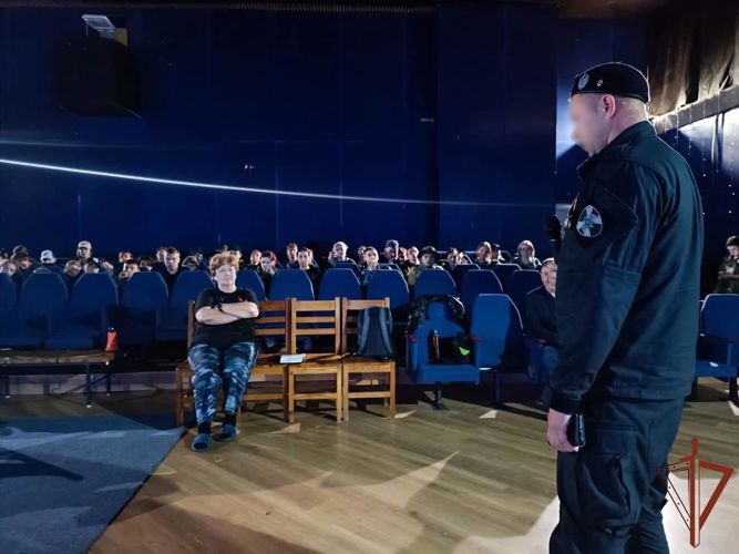 Всероссийская акция «Каникулы с Росгвардией» продолжается в Смоленской области