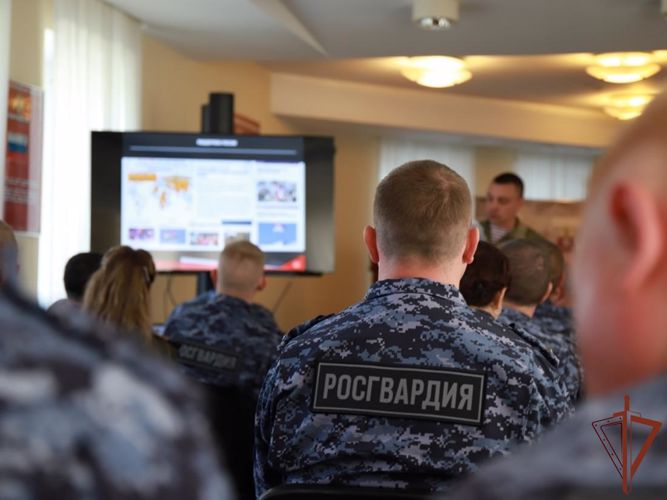 В Уральском округе Росгвардии начался летний период подготовки