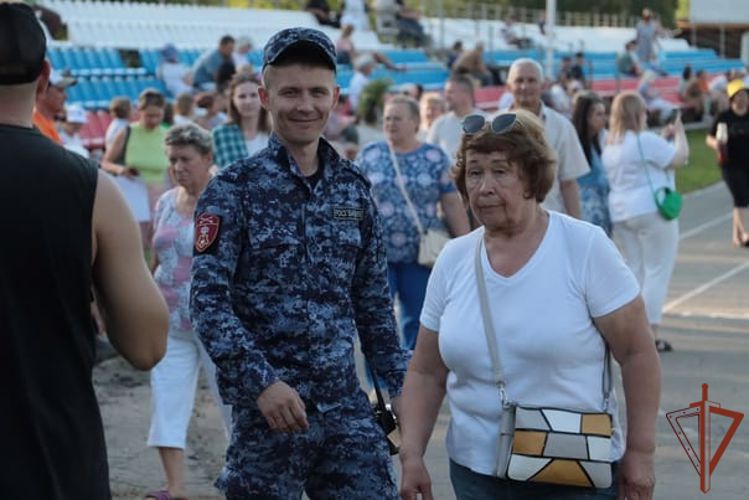 Росгвардия обеспечила безопасность международного фестиваля «Мир Сибири»