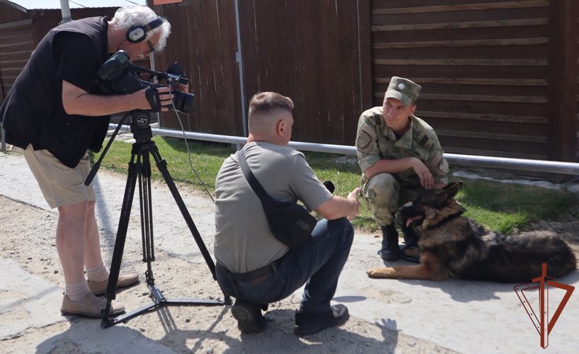 Выпуск авторской ведомственной программы Росгвардии о кинологах вышел на Урале (видео)