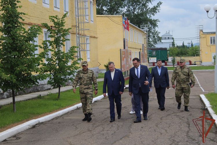 Председатель комитета Госдумы по обороне отметил достижения военнослужащих Сибирского округа Росгвардии 