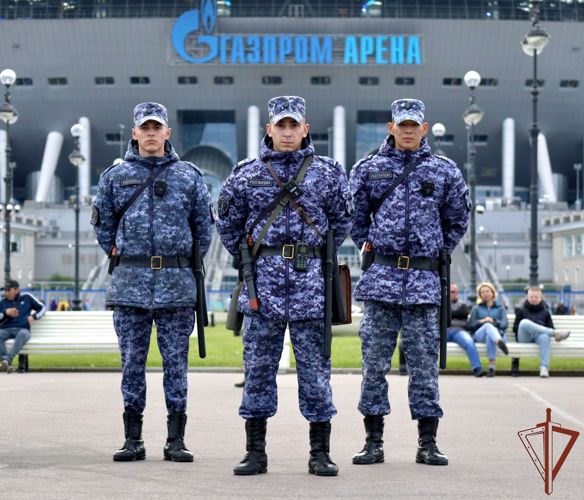 Росгвардия обеспечила безопасность международного футбольного матча в Санкт-Петербурге
