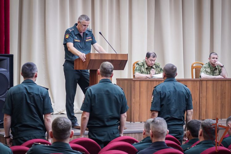 Слушатели Военной академии имени генерала армии Хрулева проходят практику в Северо-Западном округе Росгвардии