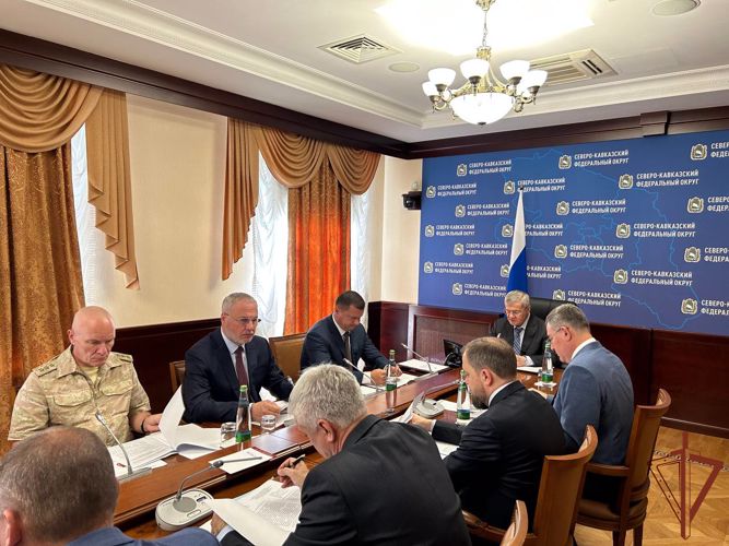 Командующий СКО Росгвардии принял участие в заседании Совета при полномочном представителе Президента РФ 