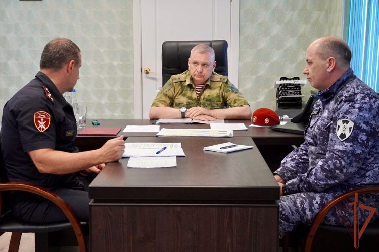 Командующий СЗО Росгвардии совершил рабочие поездки в регионы
