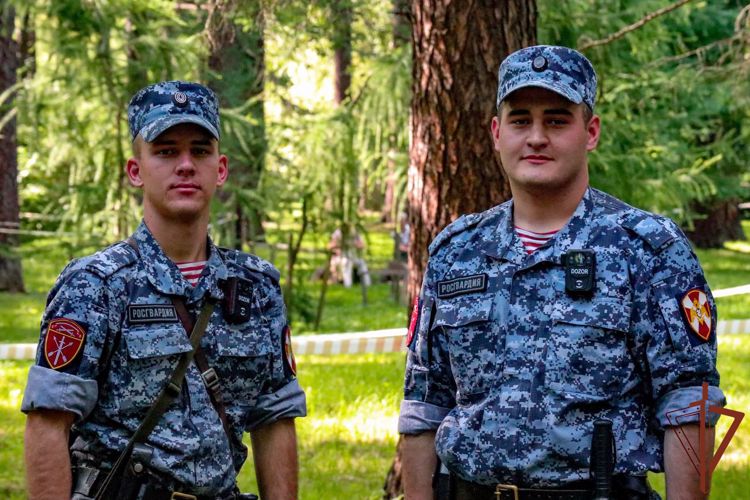 Росгвардейцы обеспечили безопасность спортивного и культурного мероприятия в Санкт-Петербурге