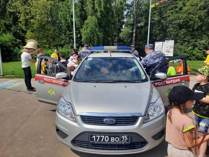 В Центральной России продолжаются мероприятия ведомственной акции «Каникулы с Росгвардией»