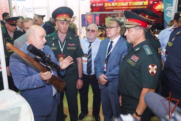 В Москве открылась выставка Росгвардии «День передовых технологий»