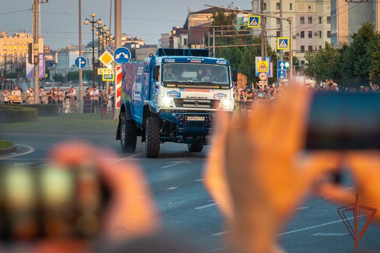 Росгвардия приняла участие в обеспечении безопасности старта Международного ралли «Шелковый путь»
