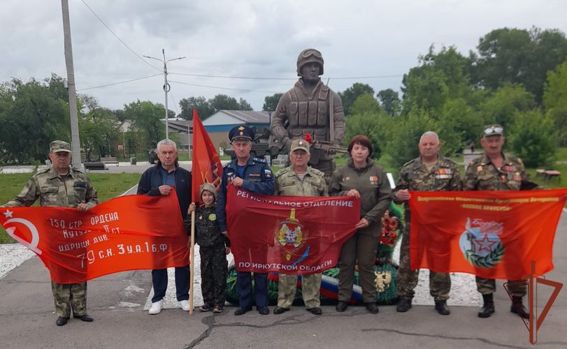 К памятному автопробегу «Великая Победа» присоединились Росгвардейцы из Приангарья 