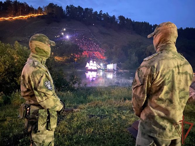 Росгвардия обеспечила безопасность Всероссийского фестиваля бардовской песни в Самарской области