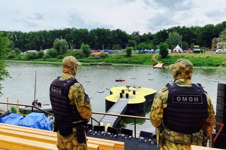 Росгвардия обеспечила безопасность Всероссийского фестиваля бардовской песни в Самарской области