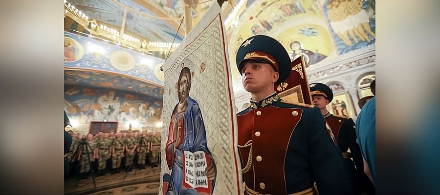 В День крещения Руси в Главном храме Росгвардии прошло праздничное богослужение