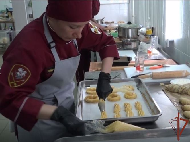 Командующий Сибирским округом Росгвардии поздравил тыловые подразделения ведомства с профессиональным праздником