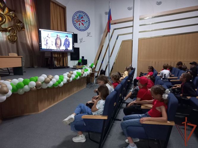 Росгвардейцы участвуют в ведомственной акции «Каникулы с Росгвардией» на Ямале