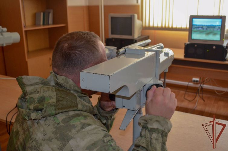 Учебные сборы с бойцами спецназа завершились в Уральском округе Росгвардии 