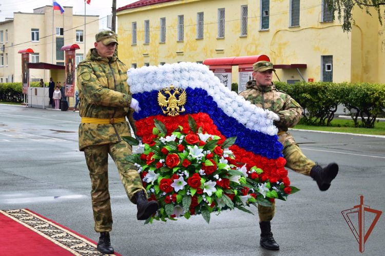 Мемориал павшим воинам Росгвардии открыли  в Новоуральске 